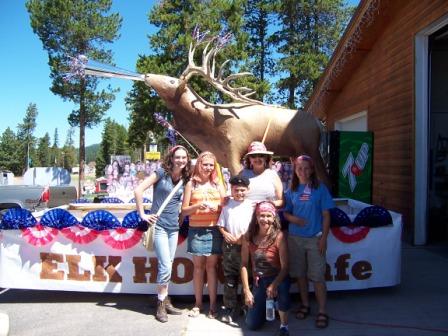 Faith Chapel Church float build